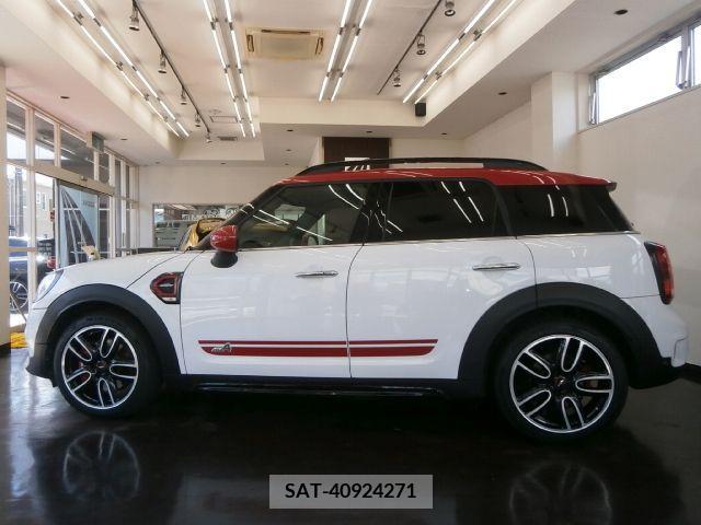 Bmw MINI 2018-06 387288-9