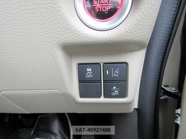 Honda N BOX 2018-01 205101-9