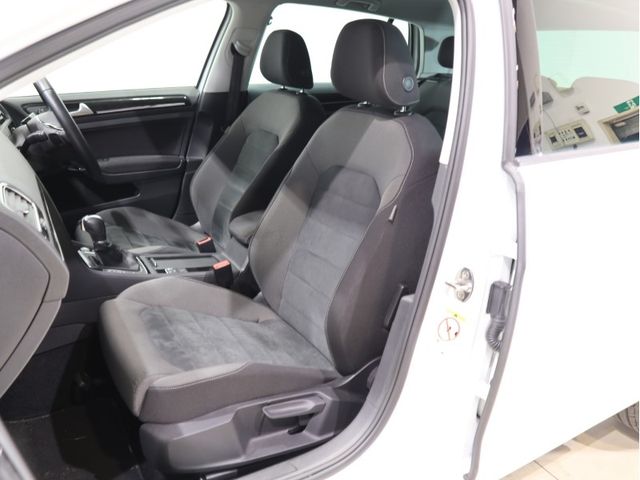 VolksWagen GOLF 2018-07 21335-17