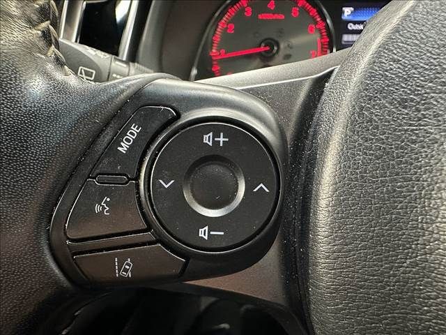 Toyota HARRIER 2018-10 17839-8