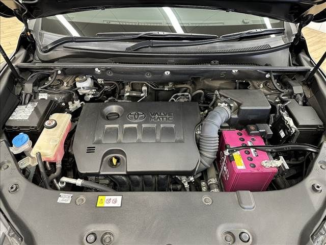 Toyota HARRIER 2018-10 17839-17