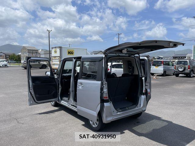 Honda N BOX 2017-04 278417-2