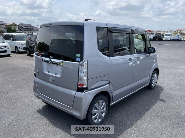 Honda N BOX 2017-04 278417-7