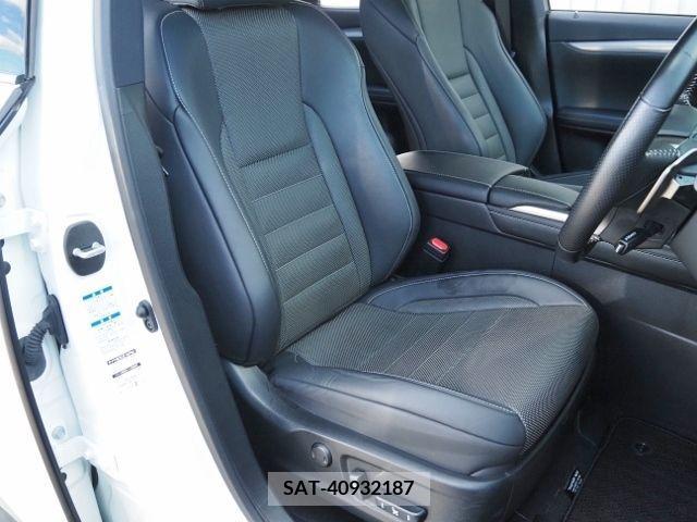 Lexus RX 2021-02 233420-11