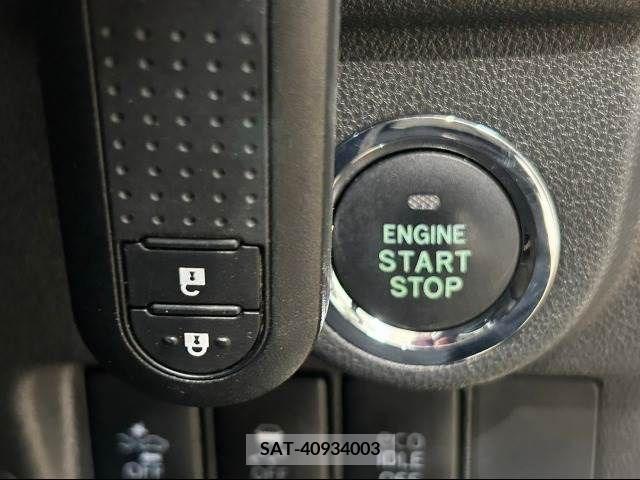 Daihatsu MOVE CUSTOM 2015-07 220924-10