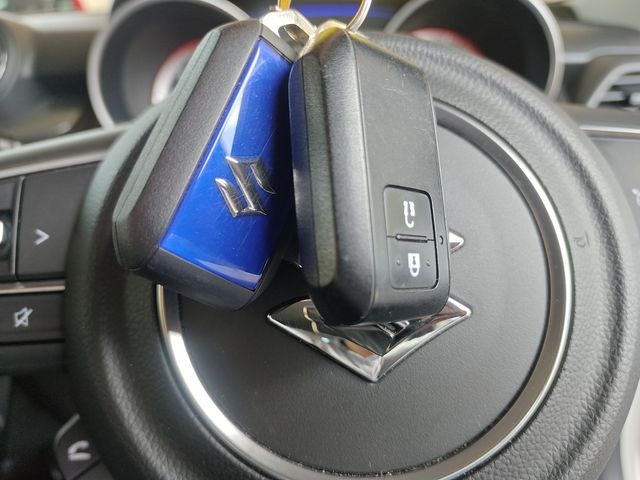 Suzuki SWIFT 2017-02 15005-14