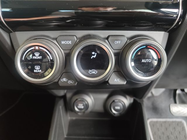 Suzuki SWIFT 2017-02 15005-11
