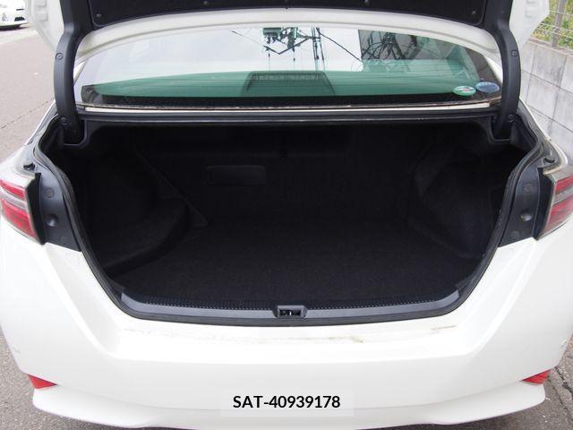Toyota SAI 2015-10 284218-7