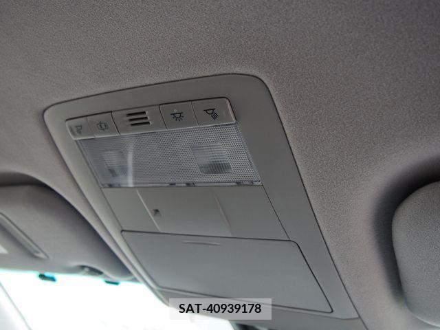 Toyota SAI 2015-10 284218-14