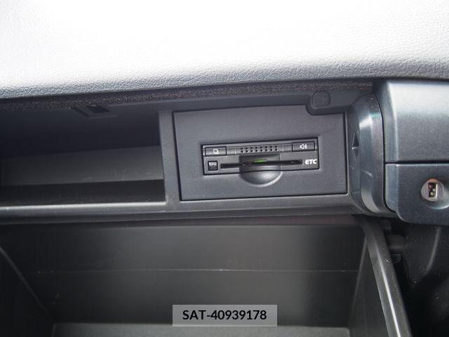 Toyota SAI 2015-10 284218-15