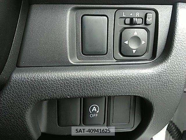 Nissan DAYZ 2013-07 227543-11