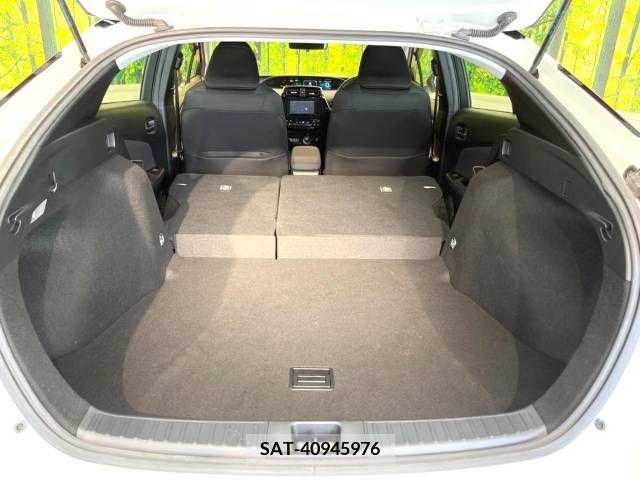 Toyota PRIUS 2019-06 393347-11