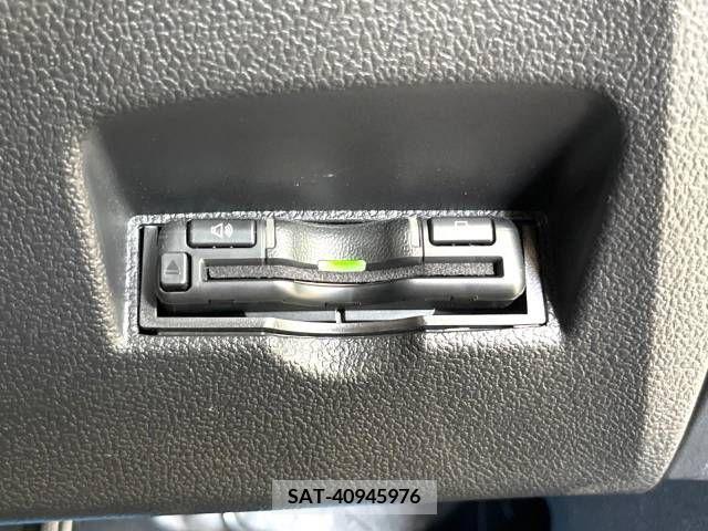 Toyota PRIUS 2019-06 393347-7
