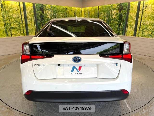 Toyota PRIUS 2019-06 393347-16