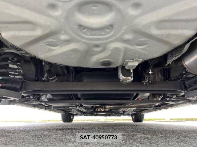 Toyota PRIUS 2014-01 351655-18