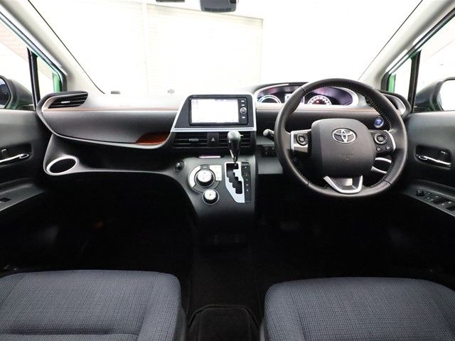 Toyota SIENTA 2016-10 183318-2