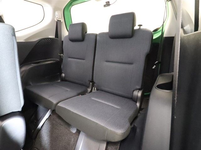 Toyota SIENTA 2016-10 183318-7