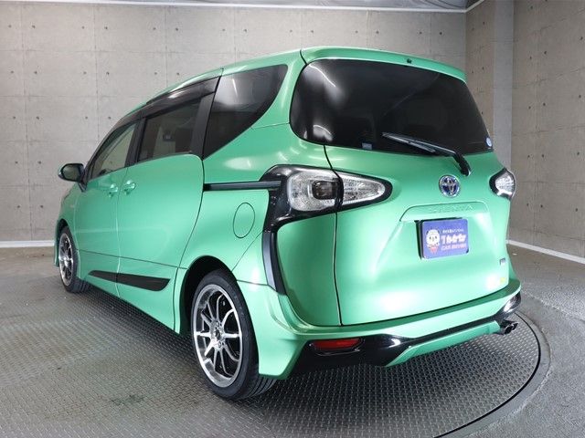 Toyota SIENTA 2016-10 183318-24