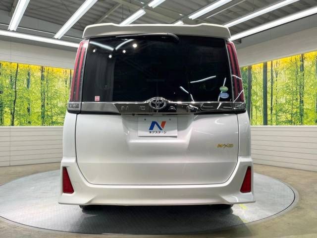 Toyota NOAH 2018-06 186786-16
