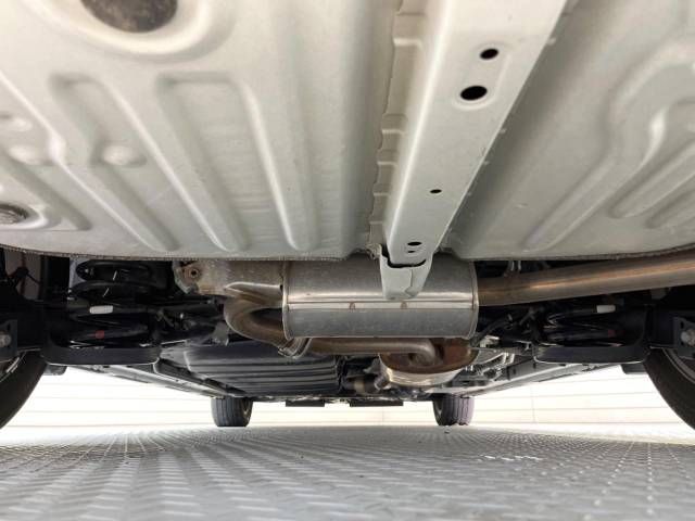 Toyota NOAH 2018-06 186786-19
