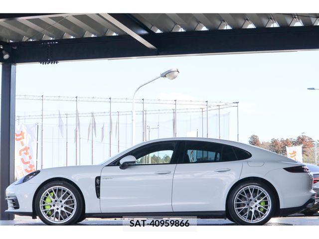Porsche PANAMERA 2018-03 209567-6