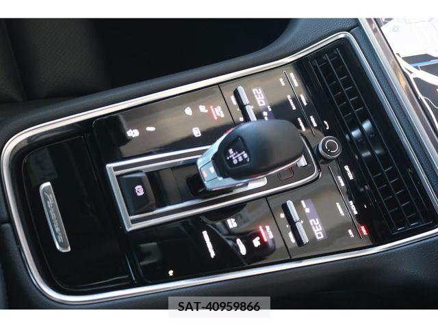 Porsche PANAMERA 2018-03 209567-23