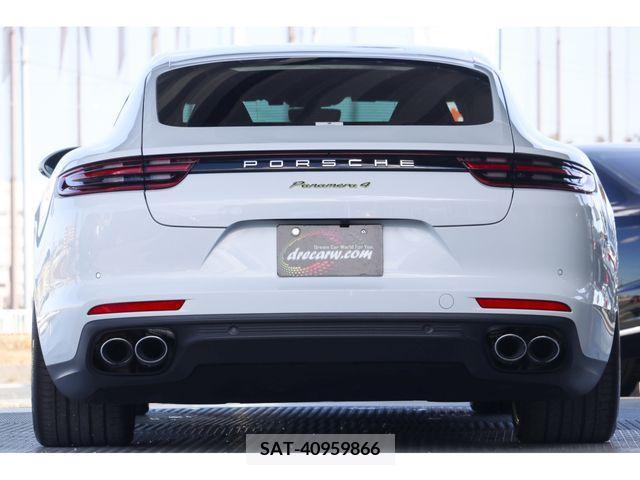 Porsche PANAMERA 2018-03 209567-4