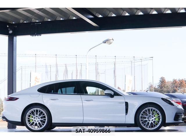 Porsche PANAMERA 2018-03 209567-5