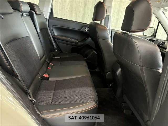 Subaru FORESTER 2015-08 390936-14