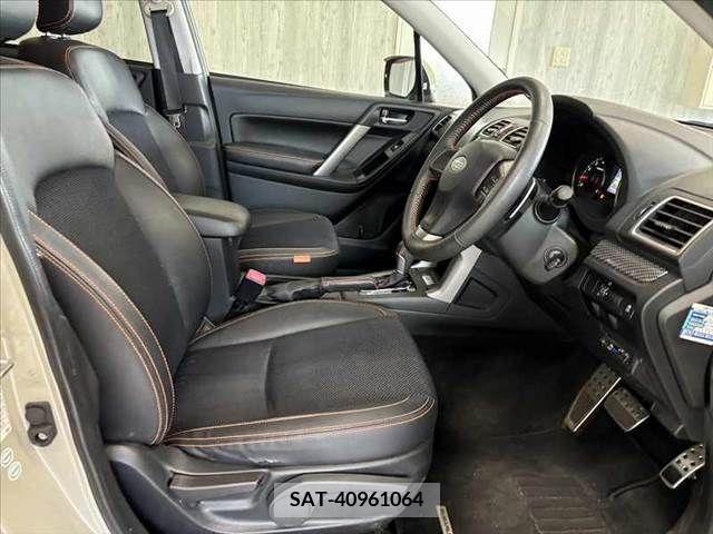 Subaru FORESTER 2015-08 390936-13