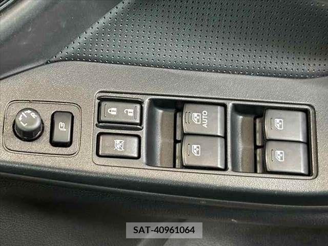 Subaru FORESTER 2015-08 390936-27