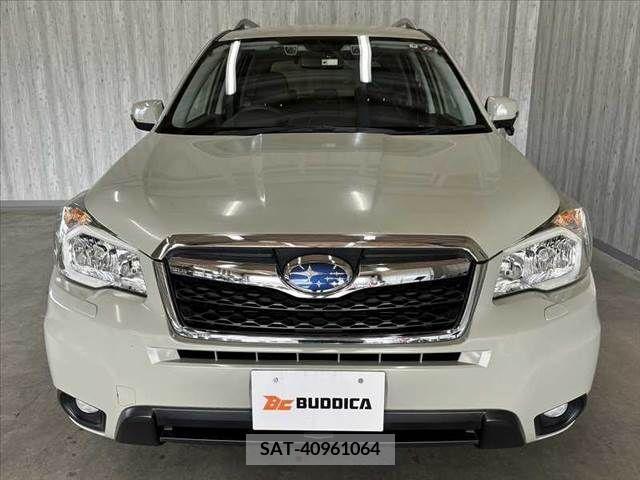 Subaru FORESTER 2015-08 390936-8