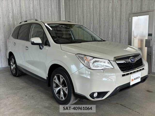 Subaru FORESTER 2015-08 390936-7