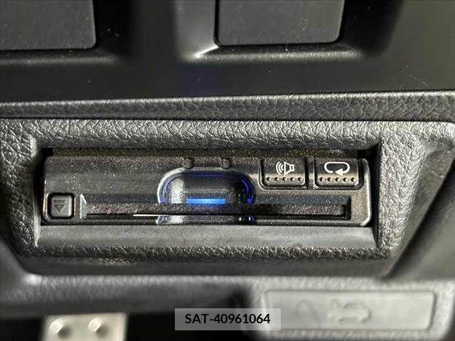 Subaru FORESTER 2015-08 390936-5