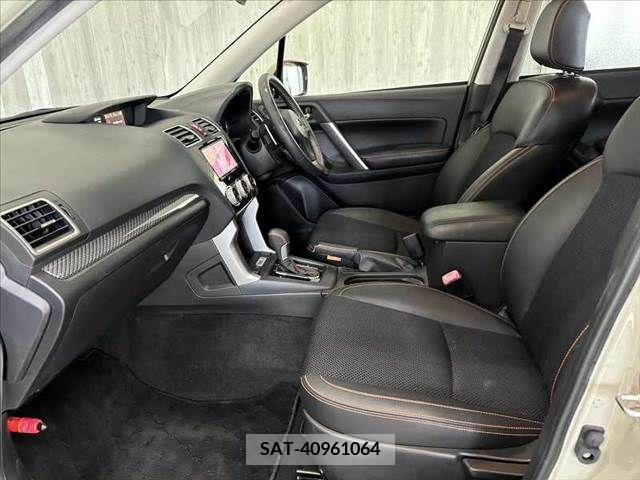 Subaru FORESTER 2015-08 390936-22