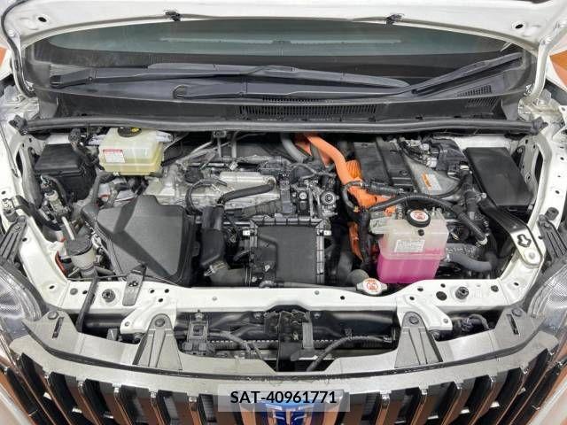 Toyota ESQUIRE 2019-11 220559-18