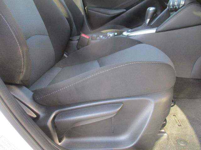 Mazda DEMIO 2017-06 20847-20