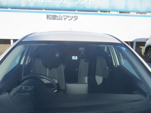 Mazda DEMIO 2017-06 20847-23