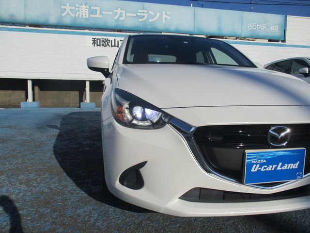 Mazda DEMIO 2017-06 20847-25