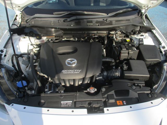 Mazda DEMIO 2017-06 20847-27