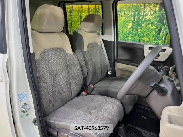 Honda N BOX 2017-10 346927-8