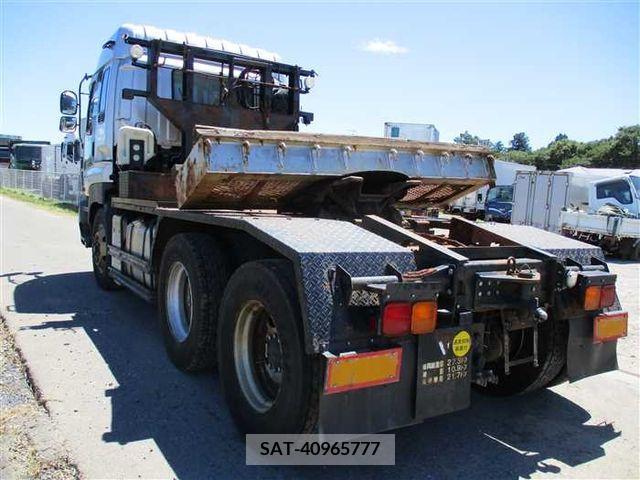 Isuzu GIGA 2003-11 271122-3