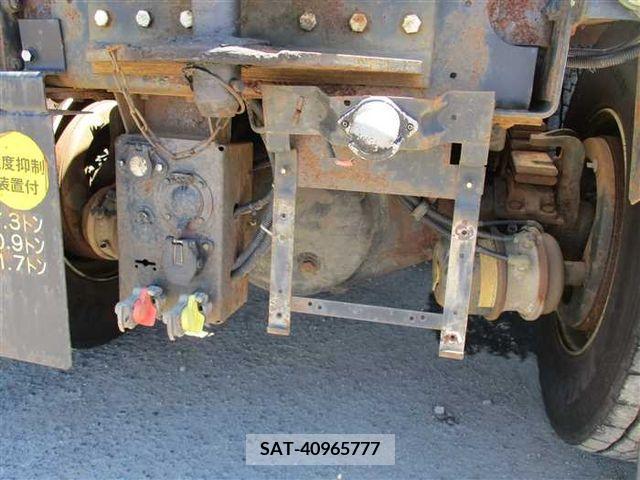 Isuzu GIGA 2003-11 271122-8
