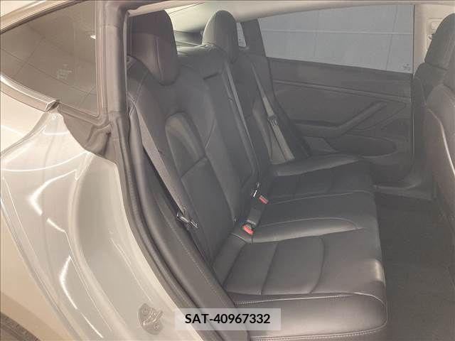 Tesla MODEL 3 2020-09 287609-12