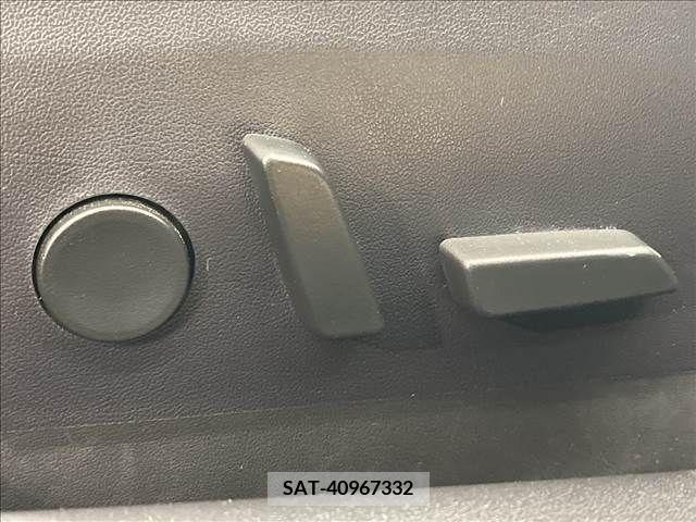 Tesla MODEL 3 2020-09 287609-6