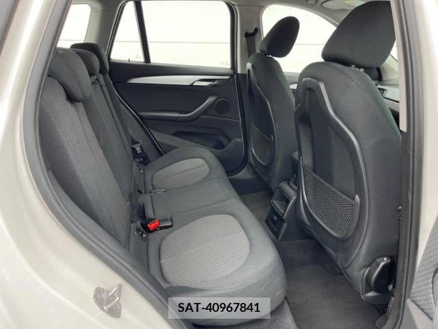 Bmw X1 2018-06 318798-9