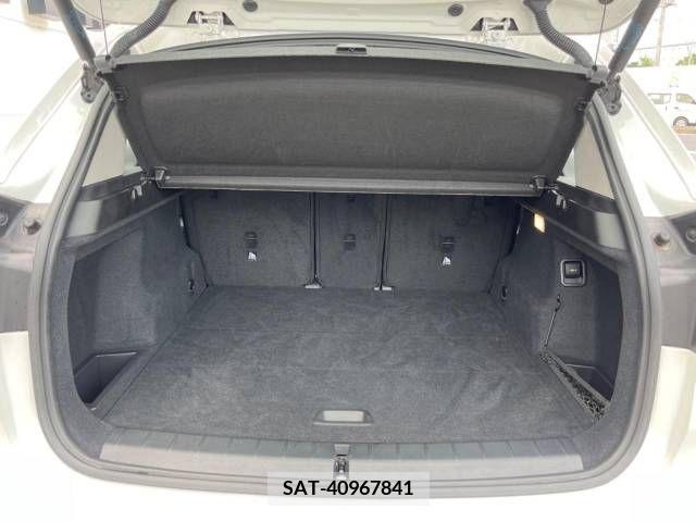 Bmw X1 2018-06 318798-14