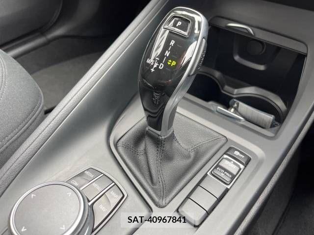 Bmw X1 2018-06 318798-11