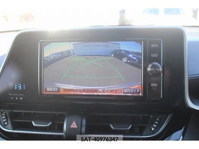 Toyota C-HR 2017-11 372257-2
