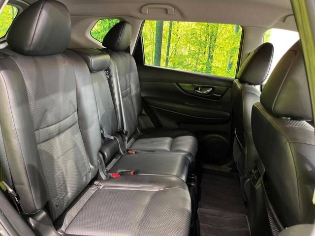 Nissan X-TRAIL 2017-12 19192-9